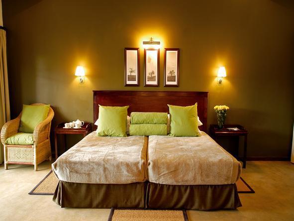 Perry's Bridge Hollow - Bedroom1